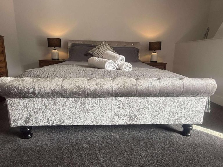 The New Inn Deluxe Double Room